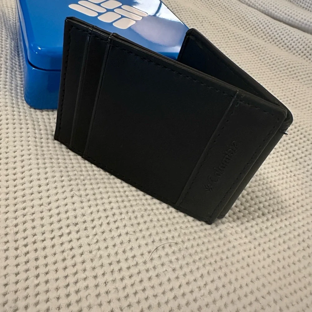 Columbia Black RFID Wallet